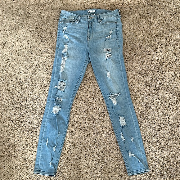 Good American Sexy Distressed Light Blue Denim Skinny Jeans Pants **Sz 10**🔥🔥 - Picture 4 of 9
